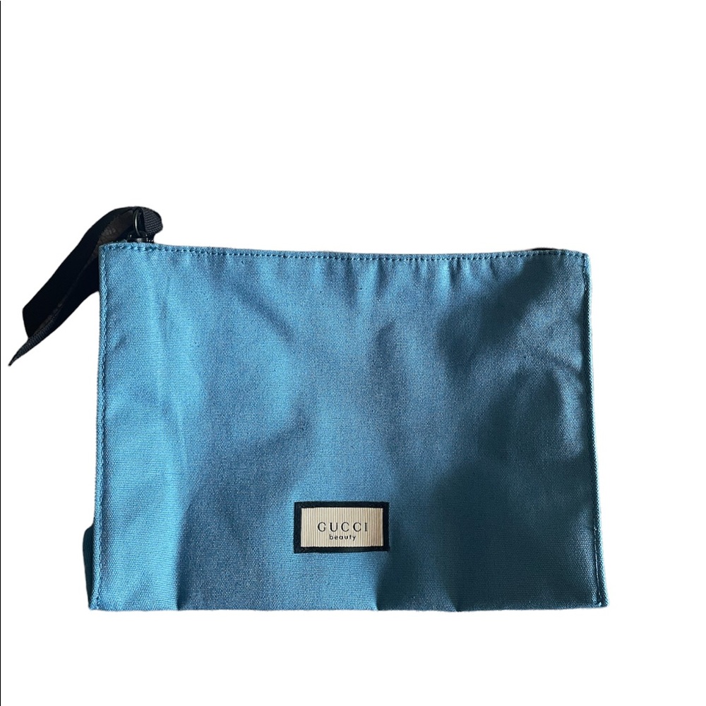 Gucci zipper pouch